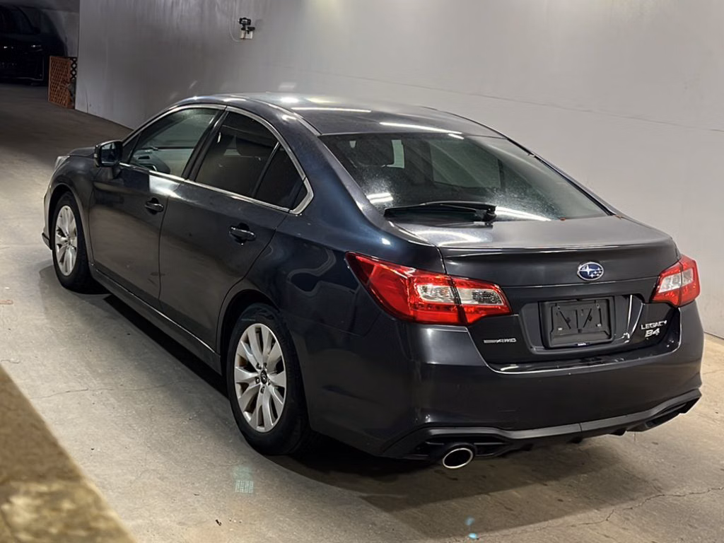 Subaru Legacy B4
