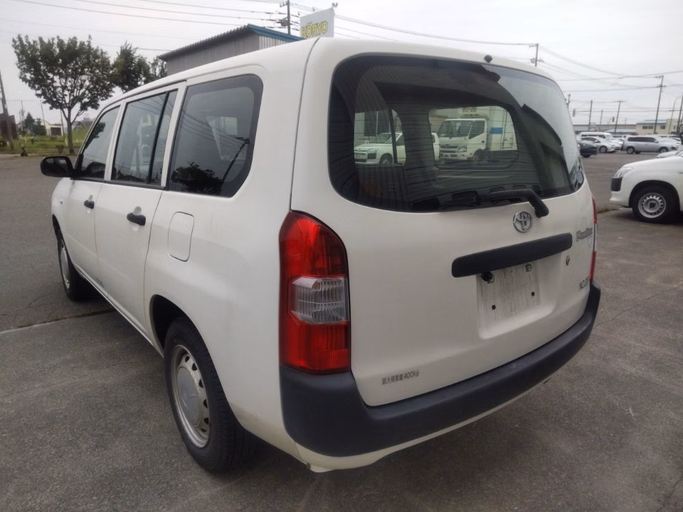 TOYOTA PROBOX