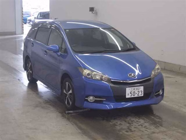 TOYOTA WISH