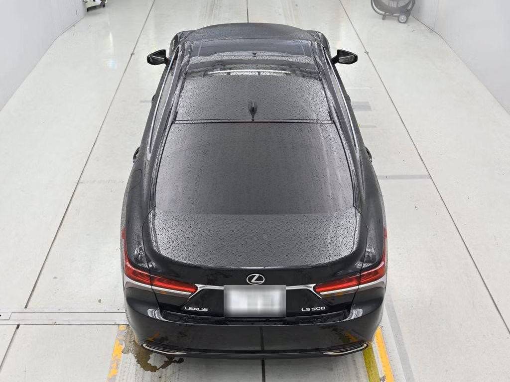 Lexus LS500