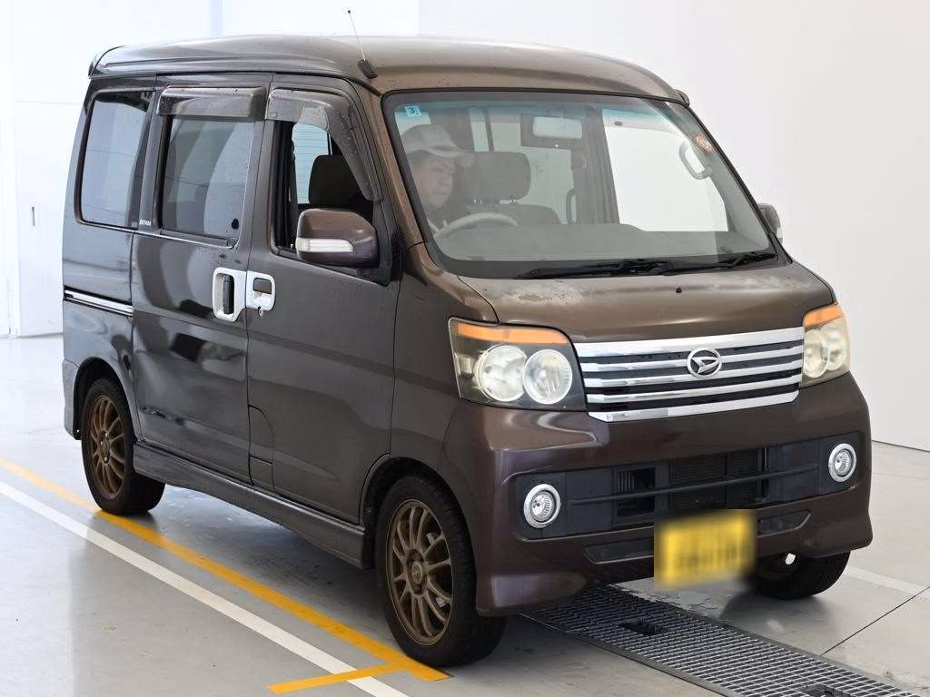 DAIHATSU ATRAI