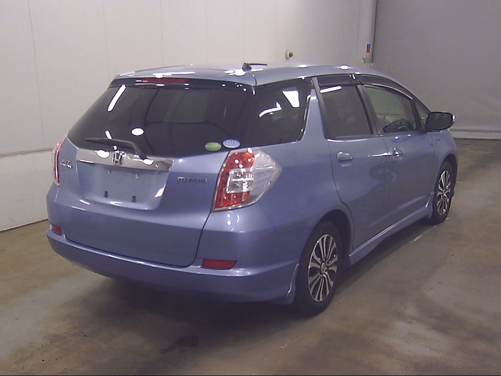 HONDA FIT SHUTTLE