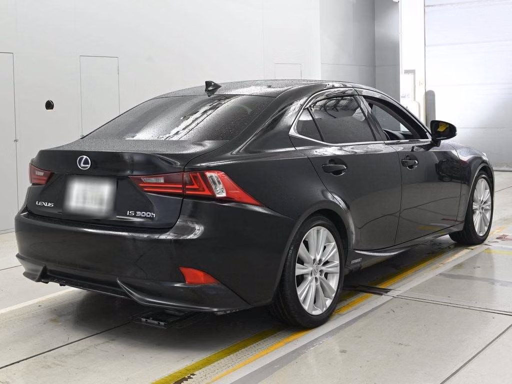 Lexus IS300h