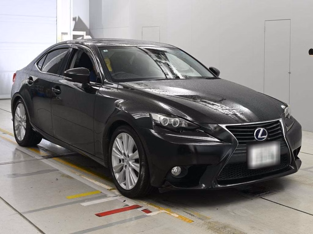 Lexus IS300h