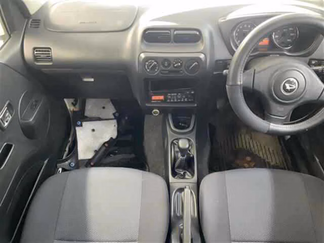 DAIHATSU TERIOS KID