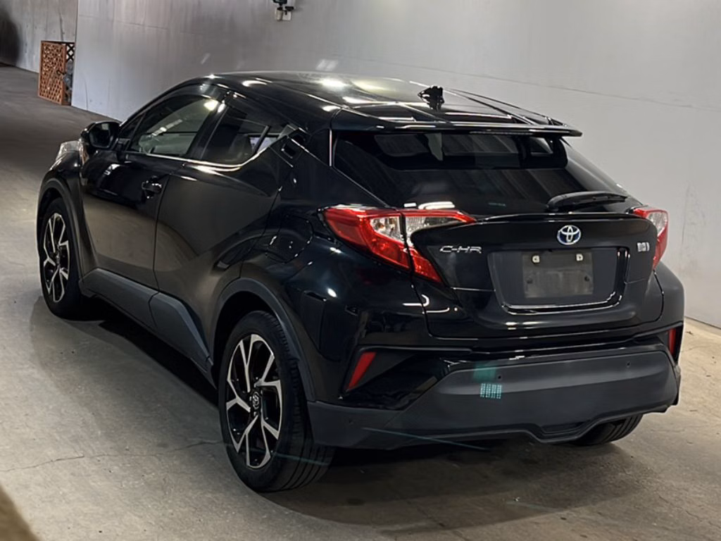 TOYOTA C-HR