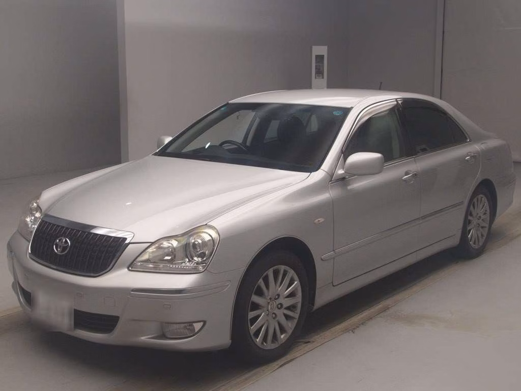 TOYOTA CROWN MAJESTA