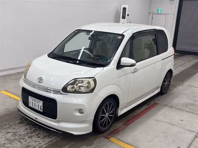 TOYOTA PORTE