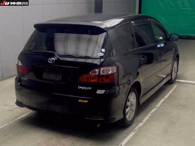 Toyota Ipsum