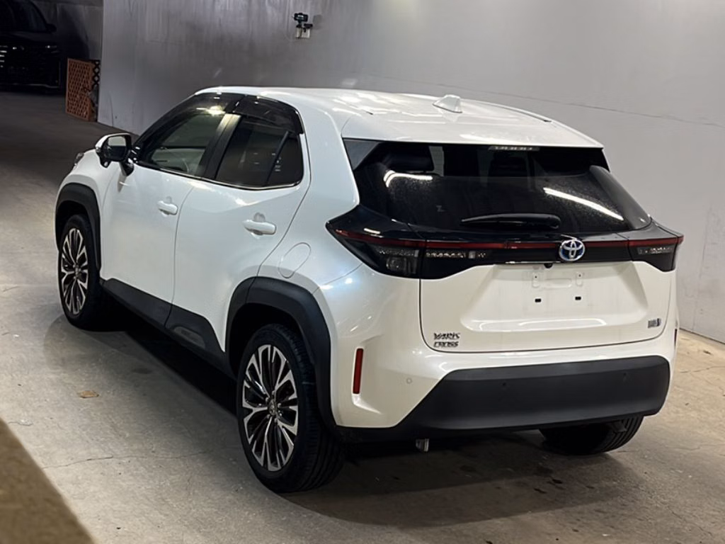 TOYOTA YARIS CROSS