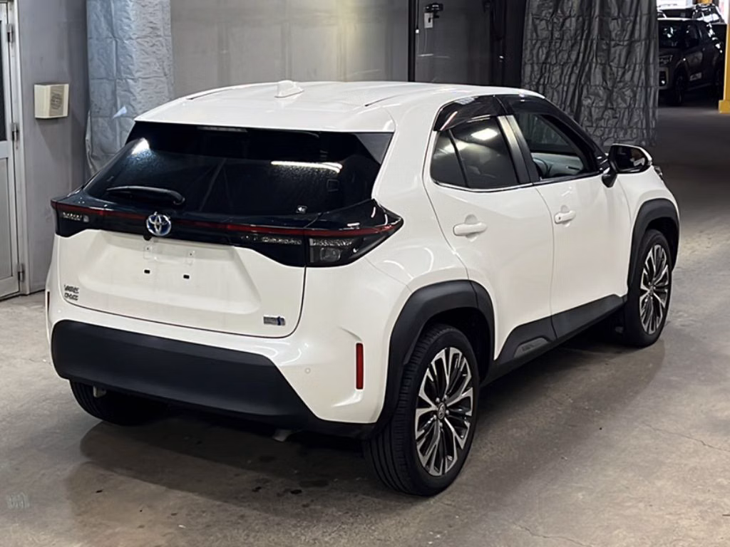 TOYOTA YARIS CROSS