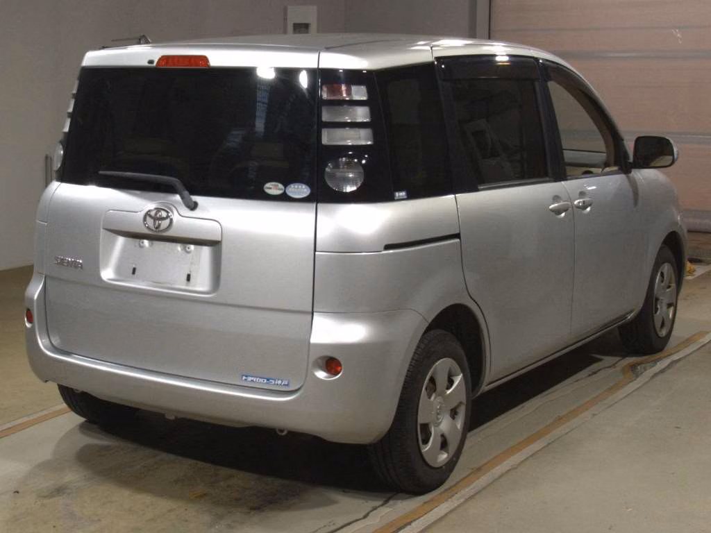 TOYOTA SIENTA