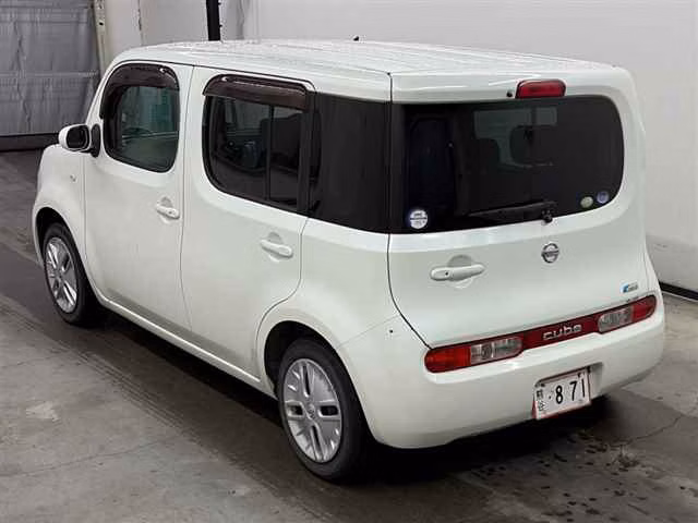 NISSAN CUBE