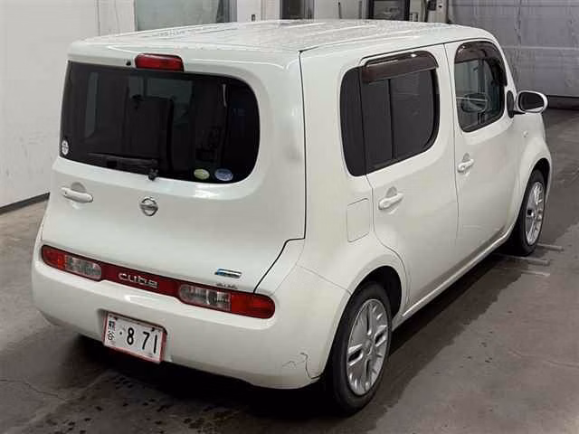 NISSAN CUBE