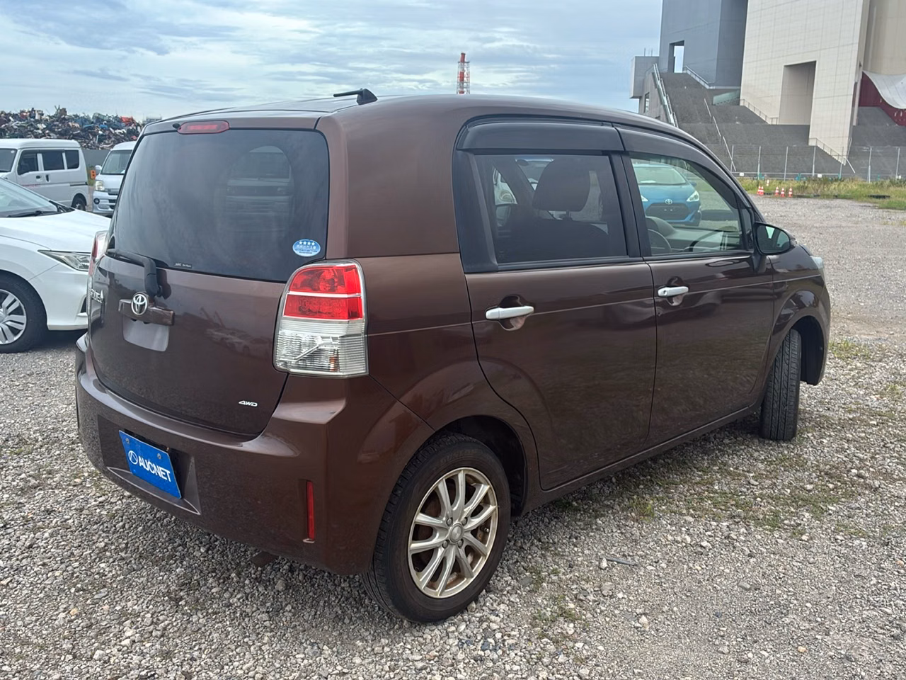 TOYOTA SPADE