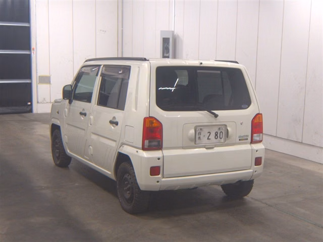 DAIHATSU NAKED