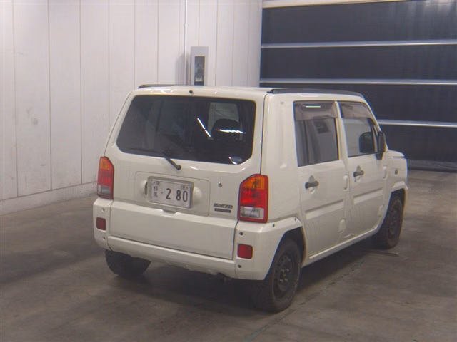 DAIHATSU NAKED