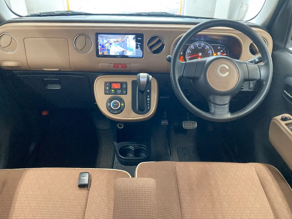 DAIHATSU MIRA COCOA