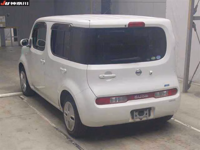 NISSAN CUBE