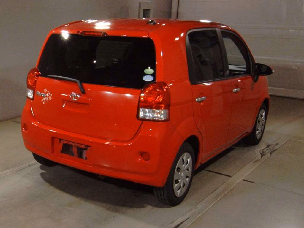 TOYOTA PORTE