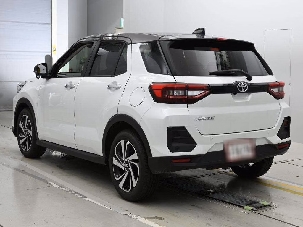 TOYOTA RAIZE