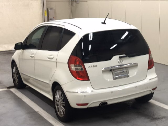 MERCEDES-BENZ A-CLASS