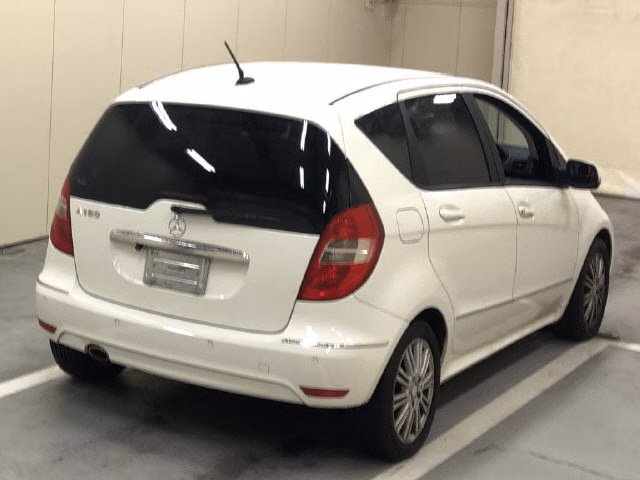 MERCEDES-BENZ A-CLASS