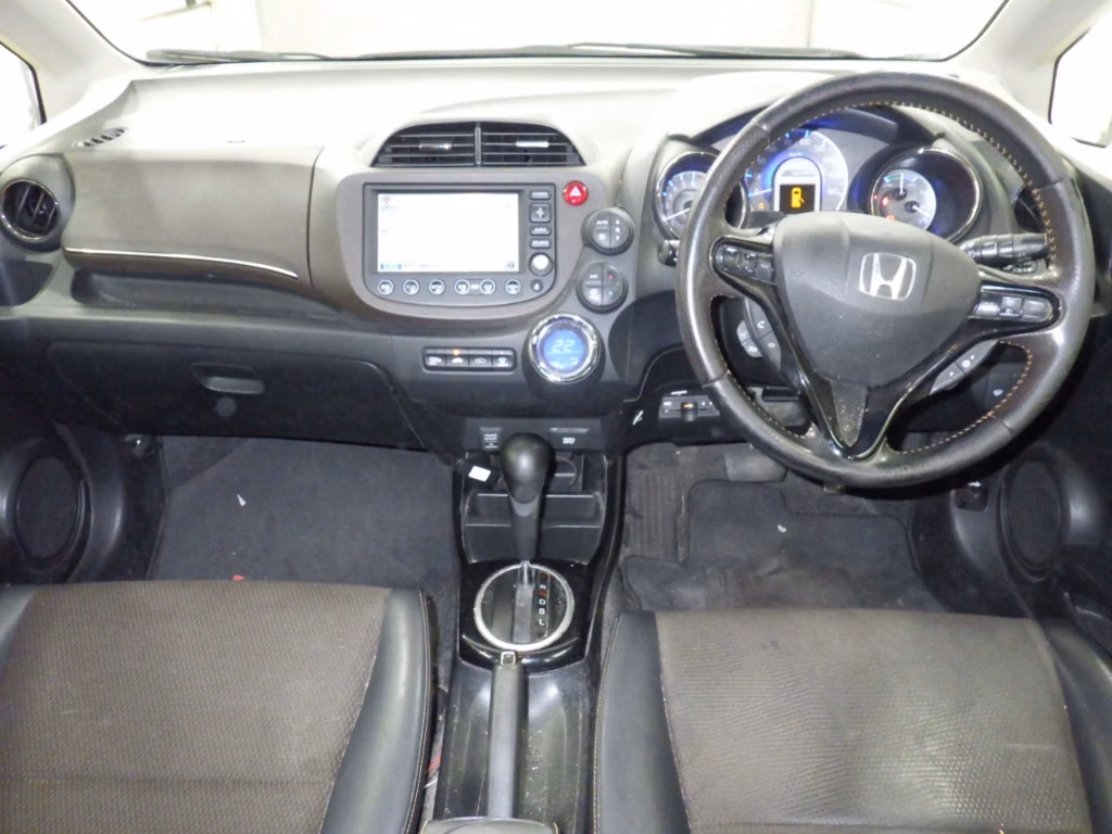 HONDA FIT SHUTTLE