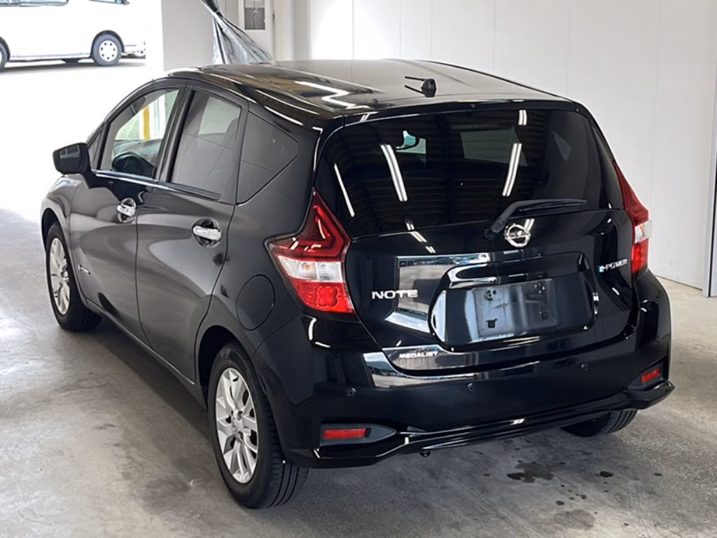 NISSAN NOTE