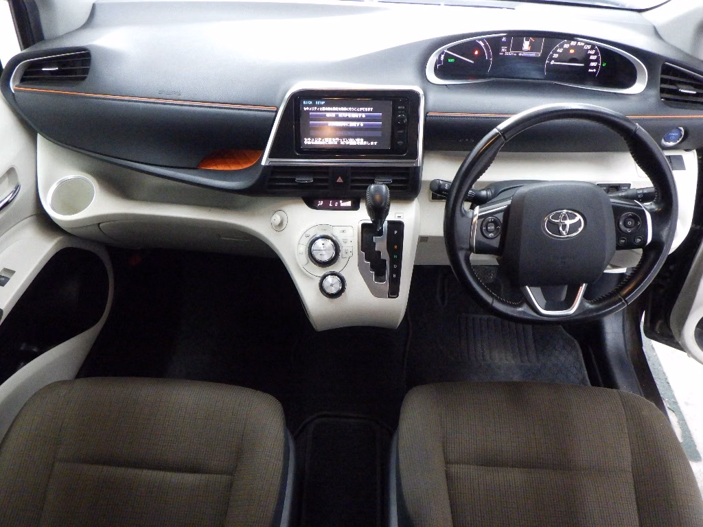 TOYOTA SIENTA
