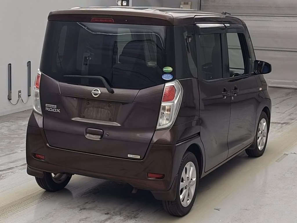 NISSAN DAYZ ROOX