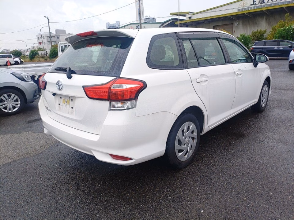 Toyota Corolla Fielder