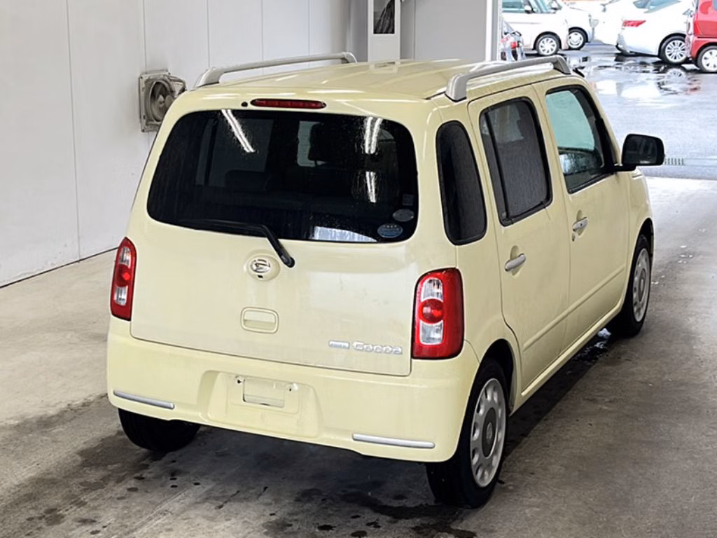 Daihatsu Mira Cocoa