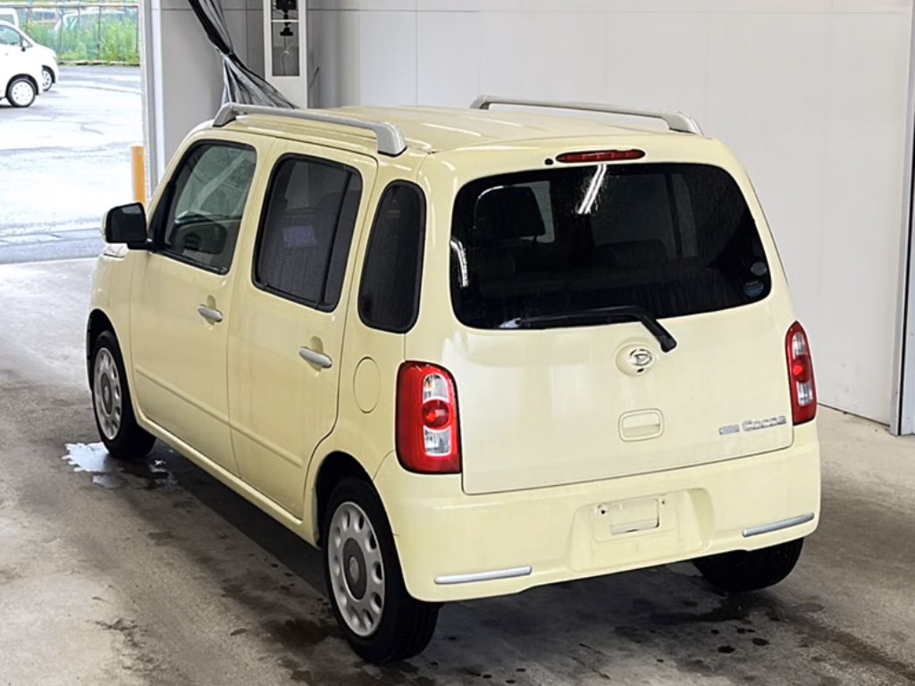 Daihatsu Mira Cocoa