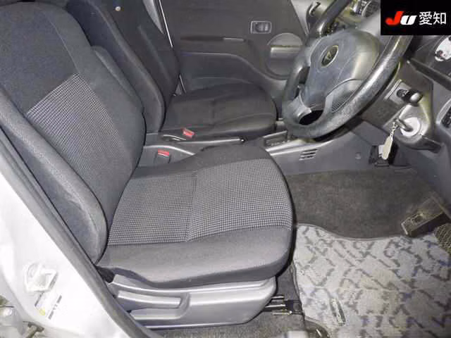 DAIHATSU TERIOS LUCIA