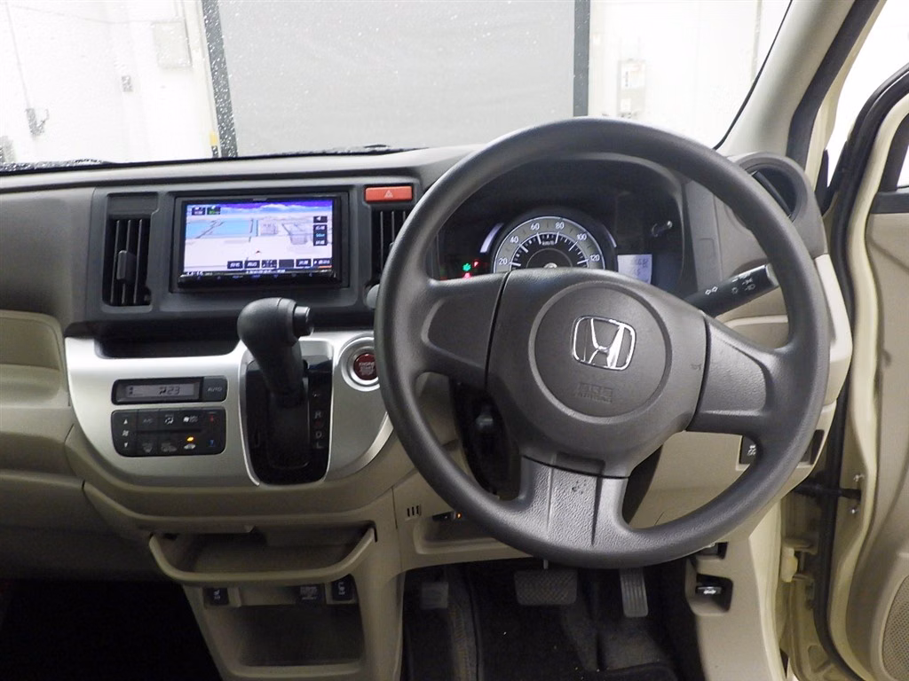 HONDA N-WGN