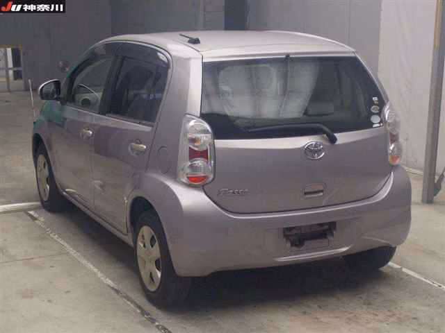 TOYOTA PASSO