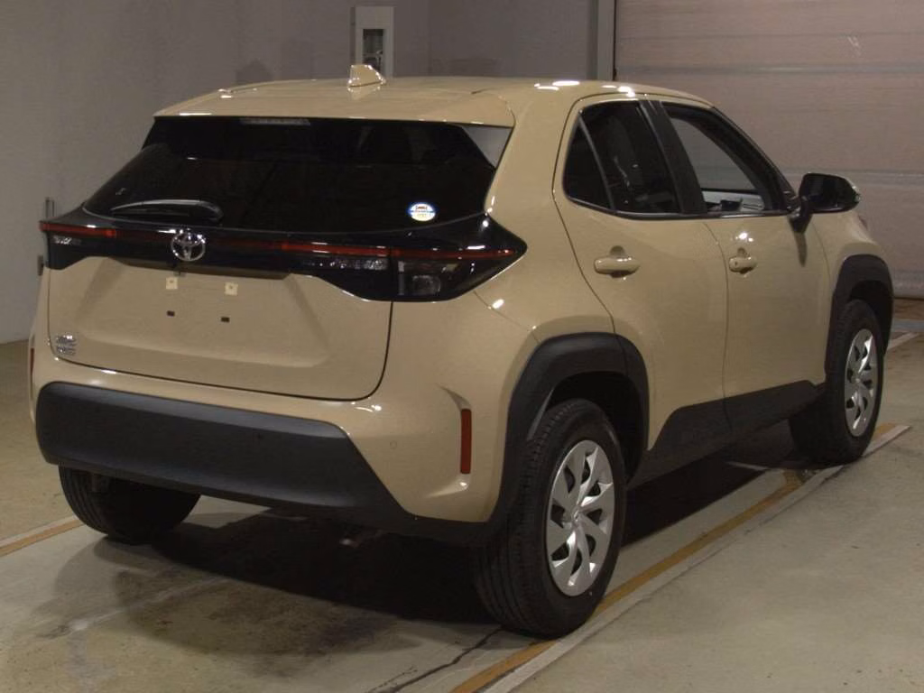 TOYOTA YARIS CROSS