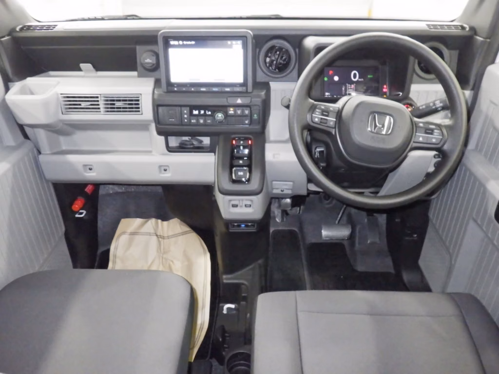 HONDA N-VAN