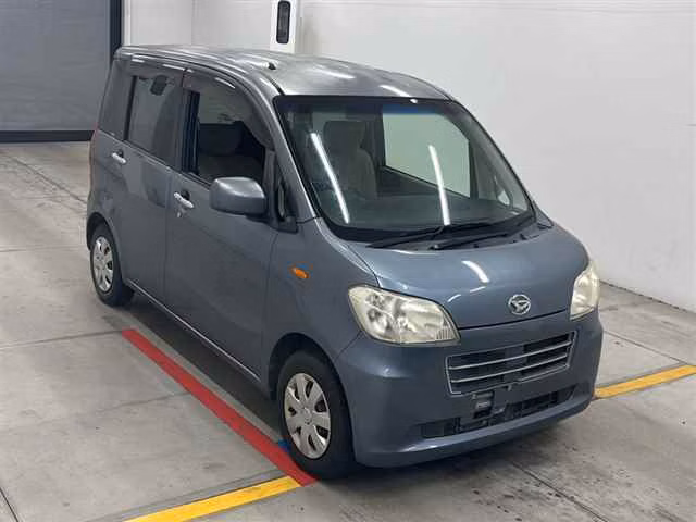 DAIHATSU TANTO EXE