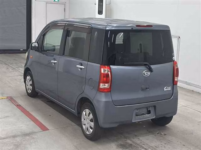 DAIHATSU TANTO EXE