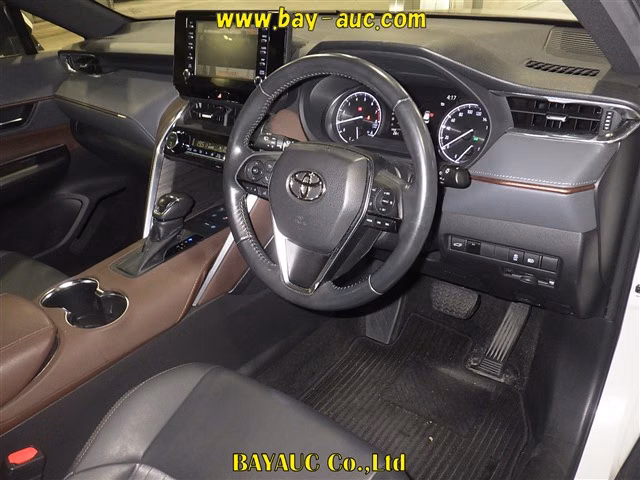 TOYOTA HARRIER