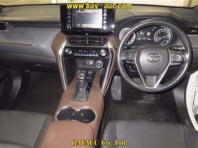 TOYOTA HARRIER