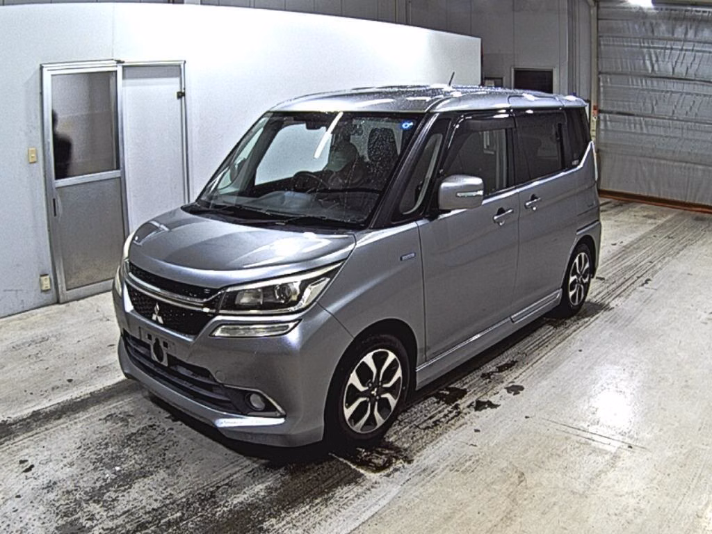 Mitsubishi Delica D:2