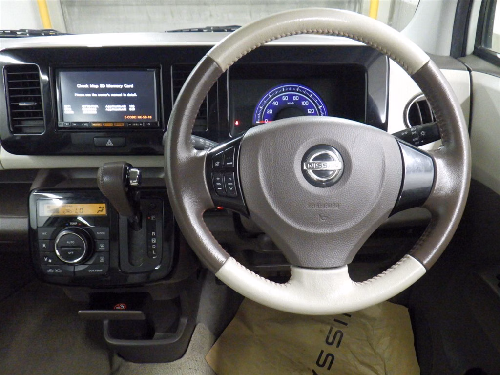 NISSAN MOCO