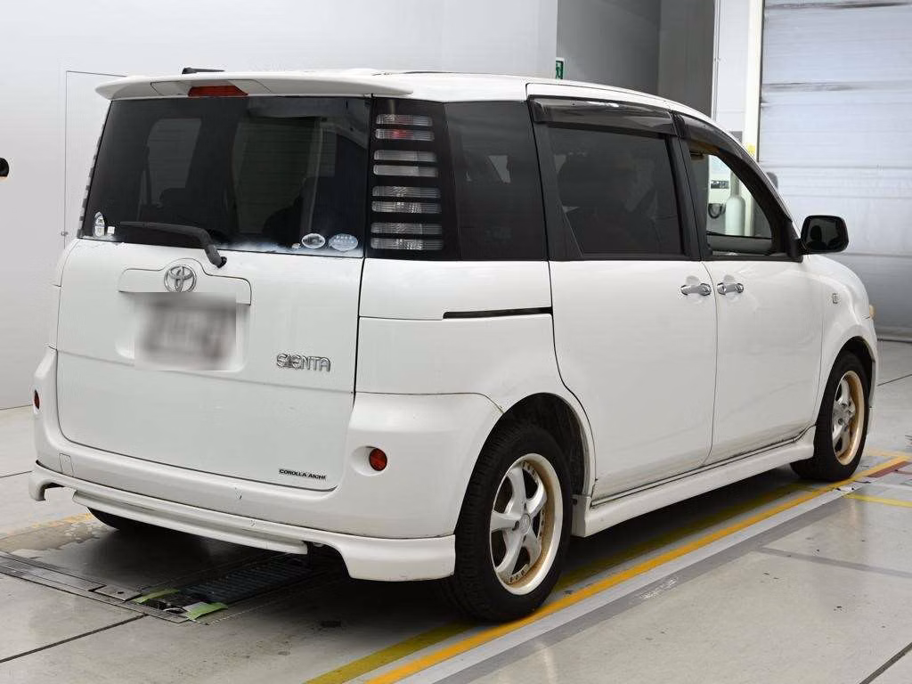 TOYOTA SIENTA