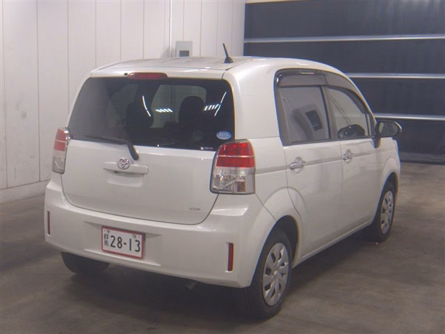 TOYOTA SPADE
