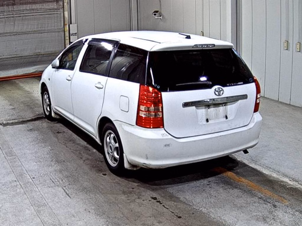 TOYOTA WISH