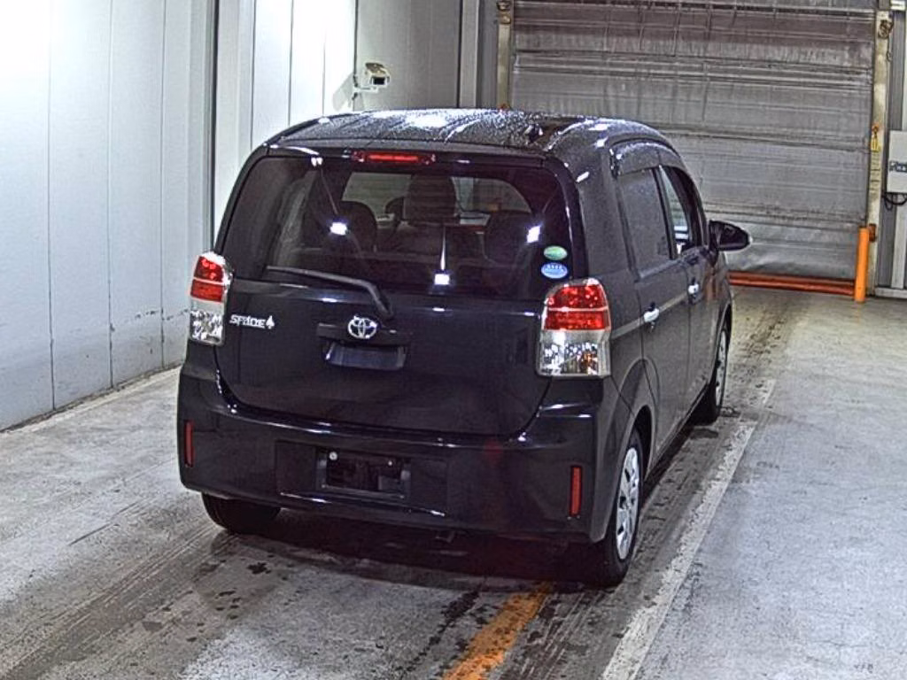 TOYOTA SPADE