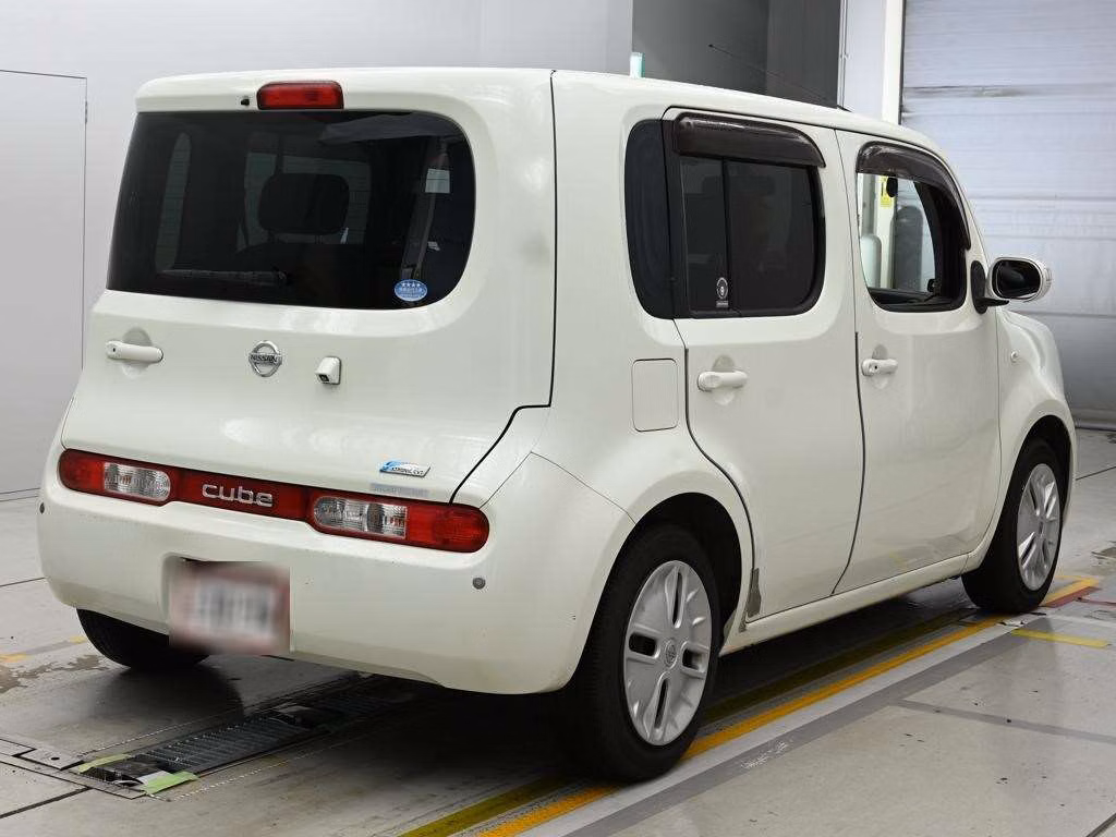 NISSAN CUBE